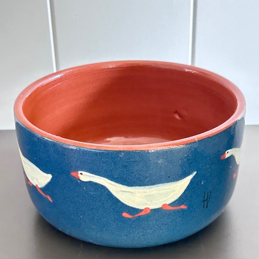 Vintage Pottery Ceramic Navy Glazed Terra Cotta Bowl w/ Running Goose Motif - Picture 9 of 15